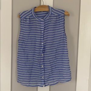 Women’s Sleeveless Blouse
